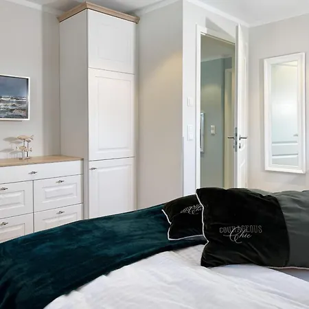 Hus Oevern Diek زنغست