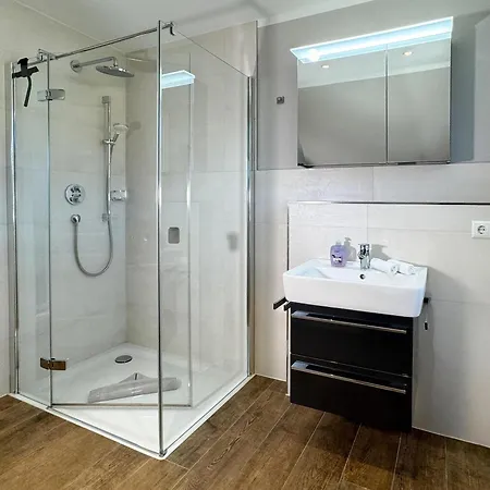 Hus Oevern Diek Zingst